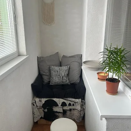 Cozy Next To The Train Station And Near The Center Bratislava