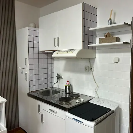 Cozy Next To The Train Station And Near The Center * Pressburg