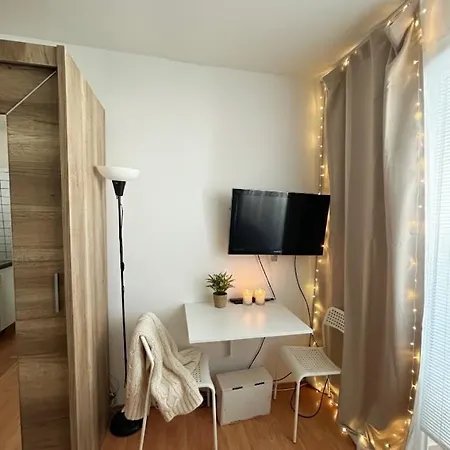 Cozy Next To The Train Station And Near The Center Appartement *